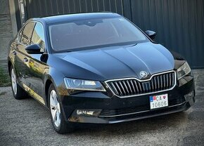 Škoda Superb III 2.0tdi dsg150 koní panoráma limuzi,bi-xenon