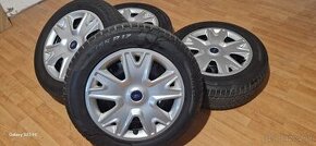 Predám zimnú sadu Ford Kuga 5x108 R17 235/55 R17 PIRELLI