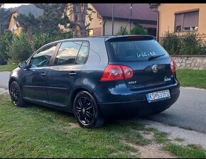 Vw golf  V 1,6 benzin +lpg