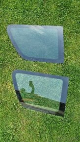 Bočné sklo kufra (láve a pravé) Peugeot 307SW