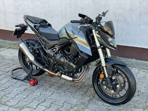 Honda Hornet 750