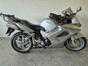 HONDA VFR 800 - 1