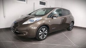 Nissan Leaf Tekna, 100% Elektrické auto, 80 kW (109 HP)