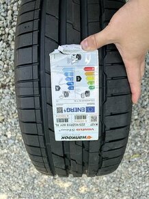 Hankook ventus s1 evo3 225/40 r18