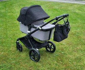 Bugaboo Fox 2  All Black s komplet príslušenstvom