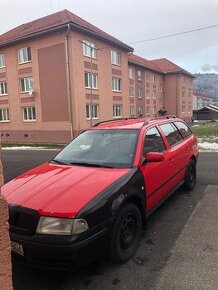 Predám dve autá octavia 1 1.9tdi 81kw golf 4 1.9tdi 66kw