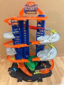 Hot Wheels Ultimate Garage Dinosaur