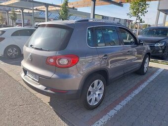 VW Tiguan - 1