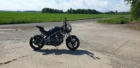 Yamaha xj600 - 1