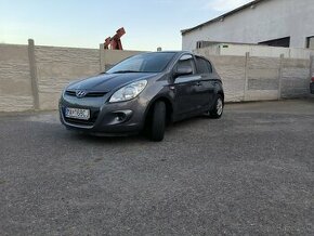 Predám Hyundai i20