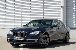 BMW Rad 7 740i - 1