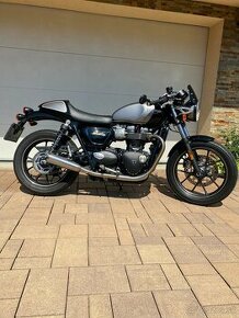 Triumph Street Cup 900