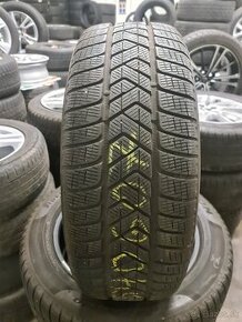 ZIMNE PNEUMATIKY PIRELLI 235/55 R19.