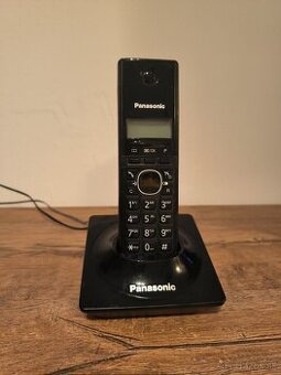 BEZDROTOVÝ TELEFON PANASONIC