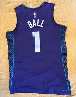 LaMelo Ball NBA dres