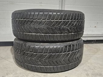 Zimné Pneu Vredestein Wintrac Xtreme S 215/55 R16