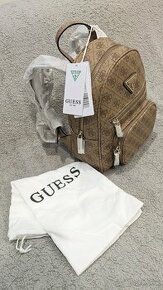Hnedý ruksak Guess - 1