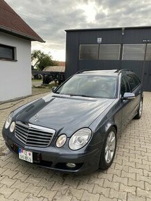 Mercedes-Benz W211 E220 2008 facelift - 1