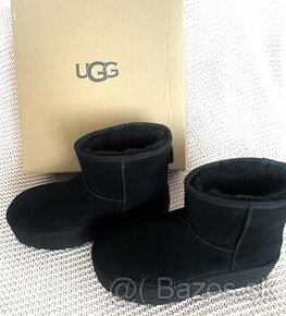 Ugg mini platform