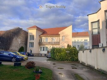 3 izbový byt / kancelária 105 m2 centrum - Komárno - 1