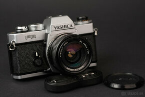 Yashica FR. Yashica 28mm