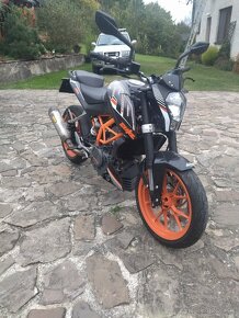 KTM Duke 390 r. 2015