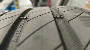 Michelin 205/55 r16 - 1