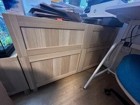 Komora IKEA Besta