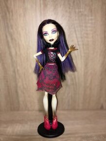 Monster High Spectra Vondergeist