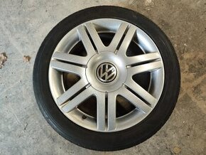 Predám alu disky 5x112 r17 volkswagen phoenix s letnými pneu