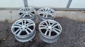 Sada elektrónov wheelworld 7,5J z 16H2 ET 35 rozteč 5x112