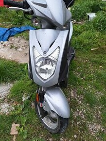 Predám skuter kymco 50cm3