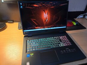 Acer Nitro 5 AN517-55 - 1