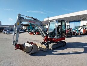 TAKEUCHI TB240 A/C diesel - 4000 KG