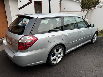 Subaru Legacy 3.0, H6