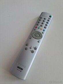 Sony TV remote RM 947 diaľkový ovládač na telku.