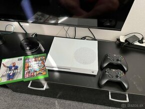 Xbox one s 1tb - 1