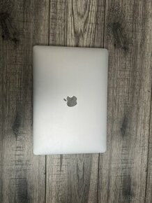 REZERVOVANEMacBook Pro 13” 2018 Touch Bar