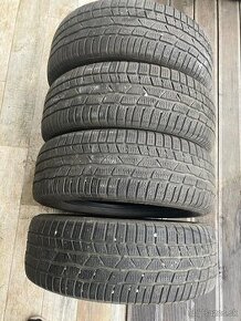 205/60 R16 zimne Continental