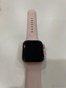 Apple Watch 5 gold aluminum 40mm