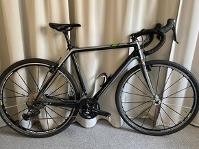 Cyklokros, Gravel  bicykel  Trek Cronus CX PRO