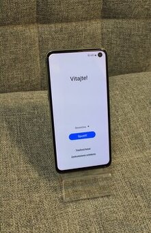 Samsung Galaxy S10e (plne funkčný) super stav