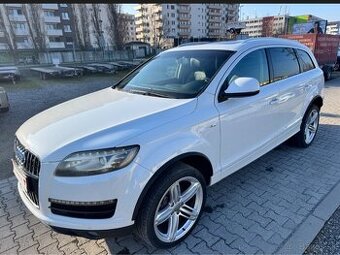 Audi Q7 3.0 TFSI quattro tiptronic