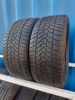 2x 235/45R17 Zimné pneumatiky Dunlop