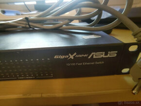 Switch Asus Giga X 1024i