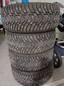 Pneumatiky s hrotmi 205/50 R17 Nokian Nordman 8