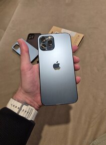 Predam iphone 12 pro max ako novy ????