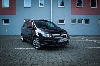 Opel Zafira 1.9 CDTi OPC LINE