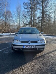 Volkswagen GOLF 4