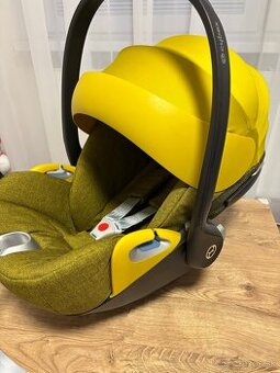 Cybex Cloud Z i-size plus /mustard yellow